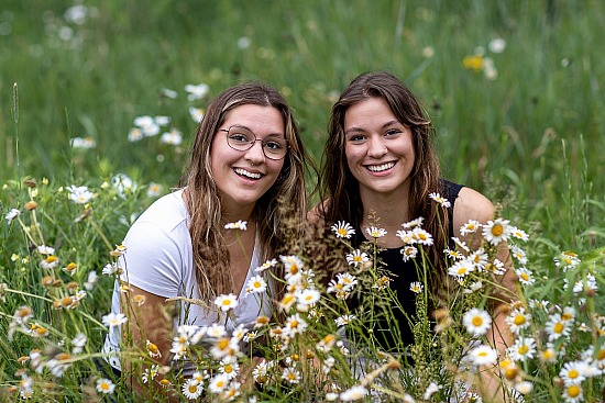 Ellie & Emily